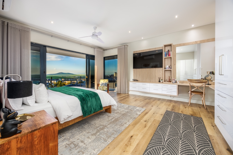 5 Bedroom Property for Sale in Clara Anna Fontein Western Cape
